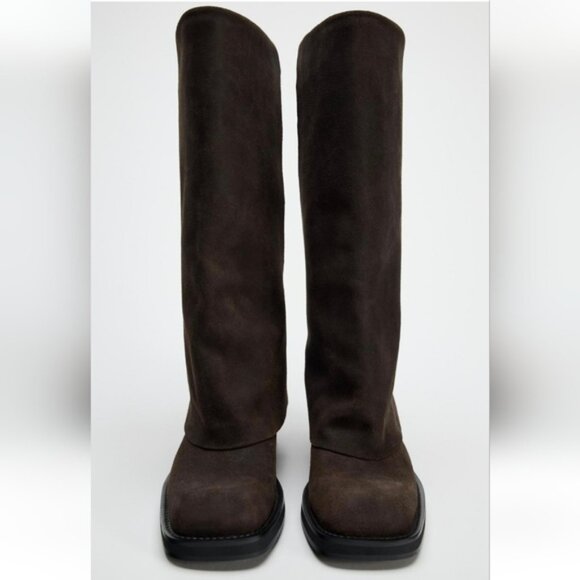 ZARA BUCKLED SUEDE GAITER BOOTS - Picture 3 of 5